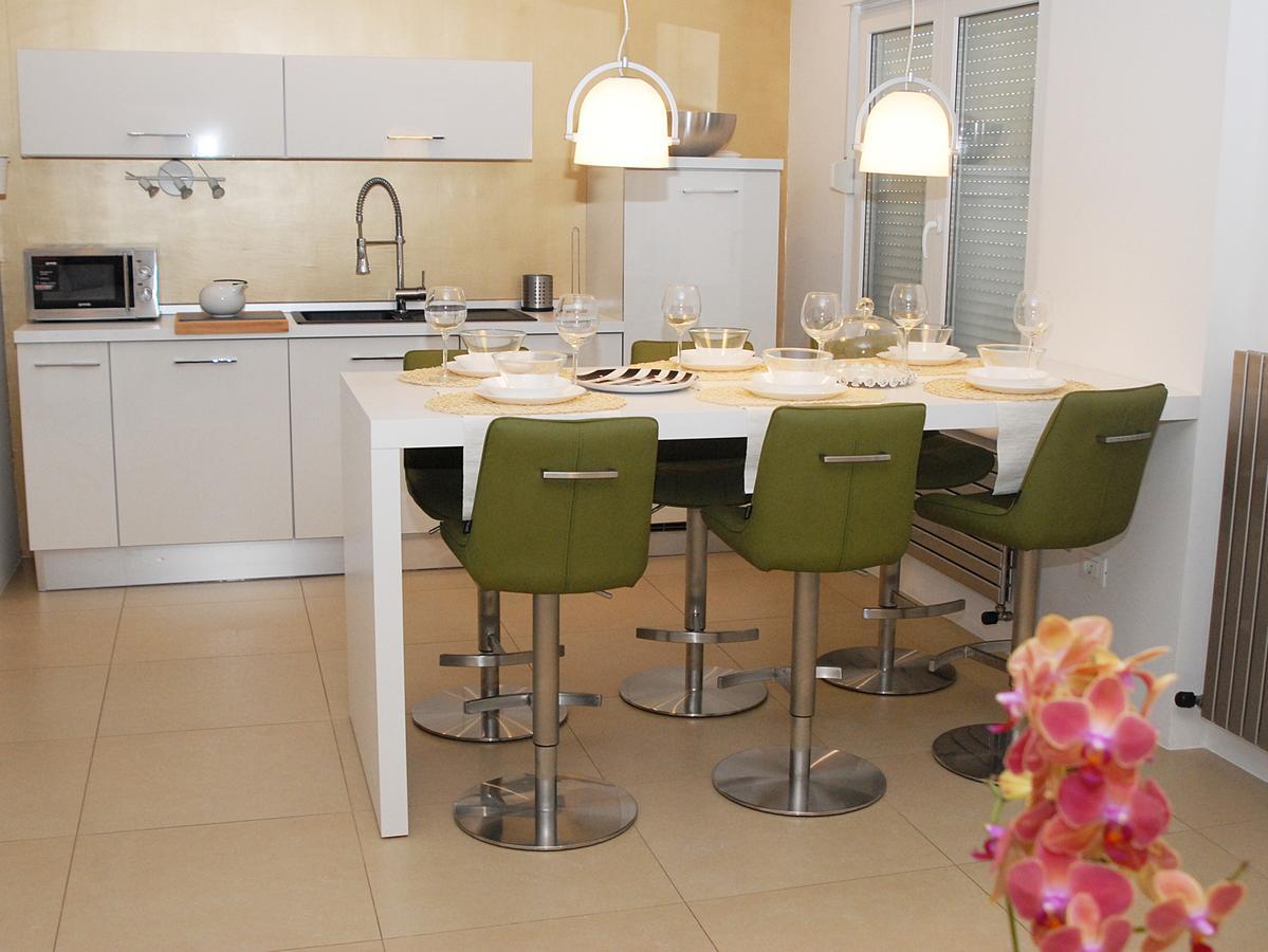 Apartment Klara II Póla Kültér fotó